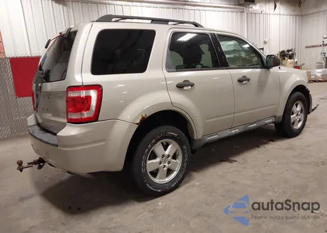 2009 Ford Escape Xlt из США, поврежденный, VIN 1FMCU03799KC57858